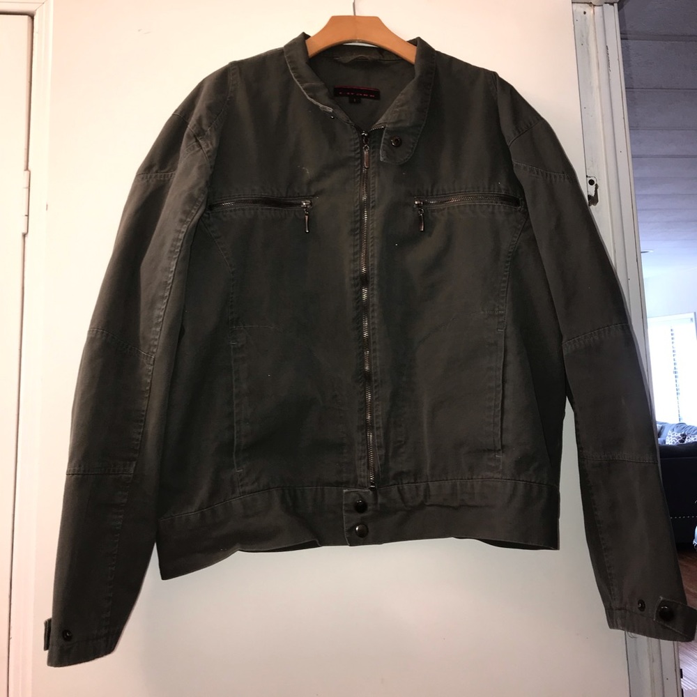 JACKET